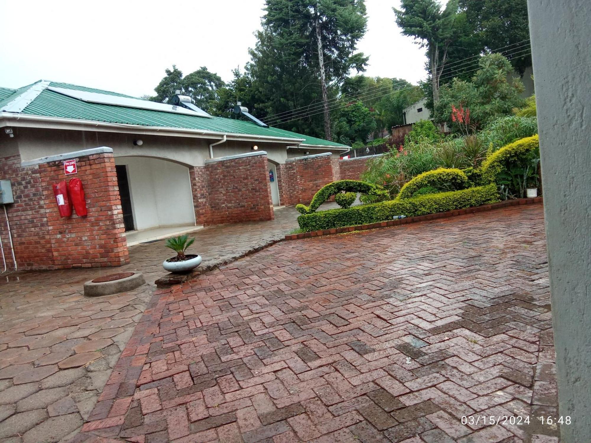 Paterrace Guest Lodge Harare Exteriör bild